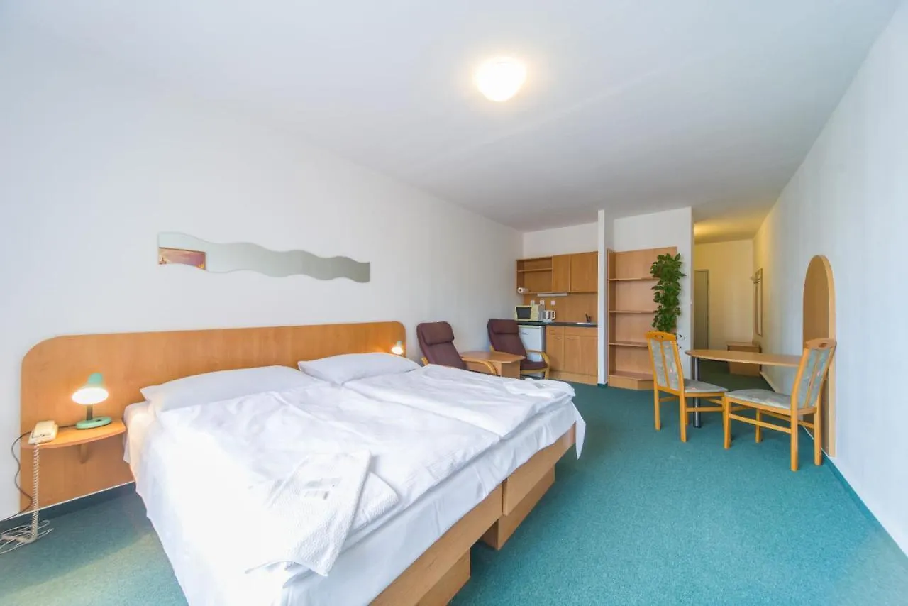 Hotel Arnost Garni Pardubice