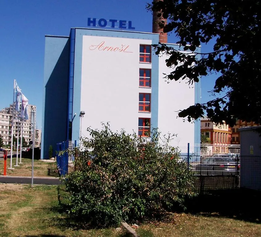 Hotel Arnost Garni Pardubice 3*,